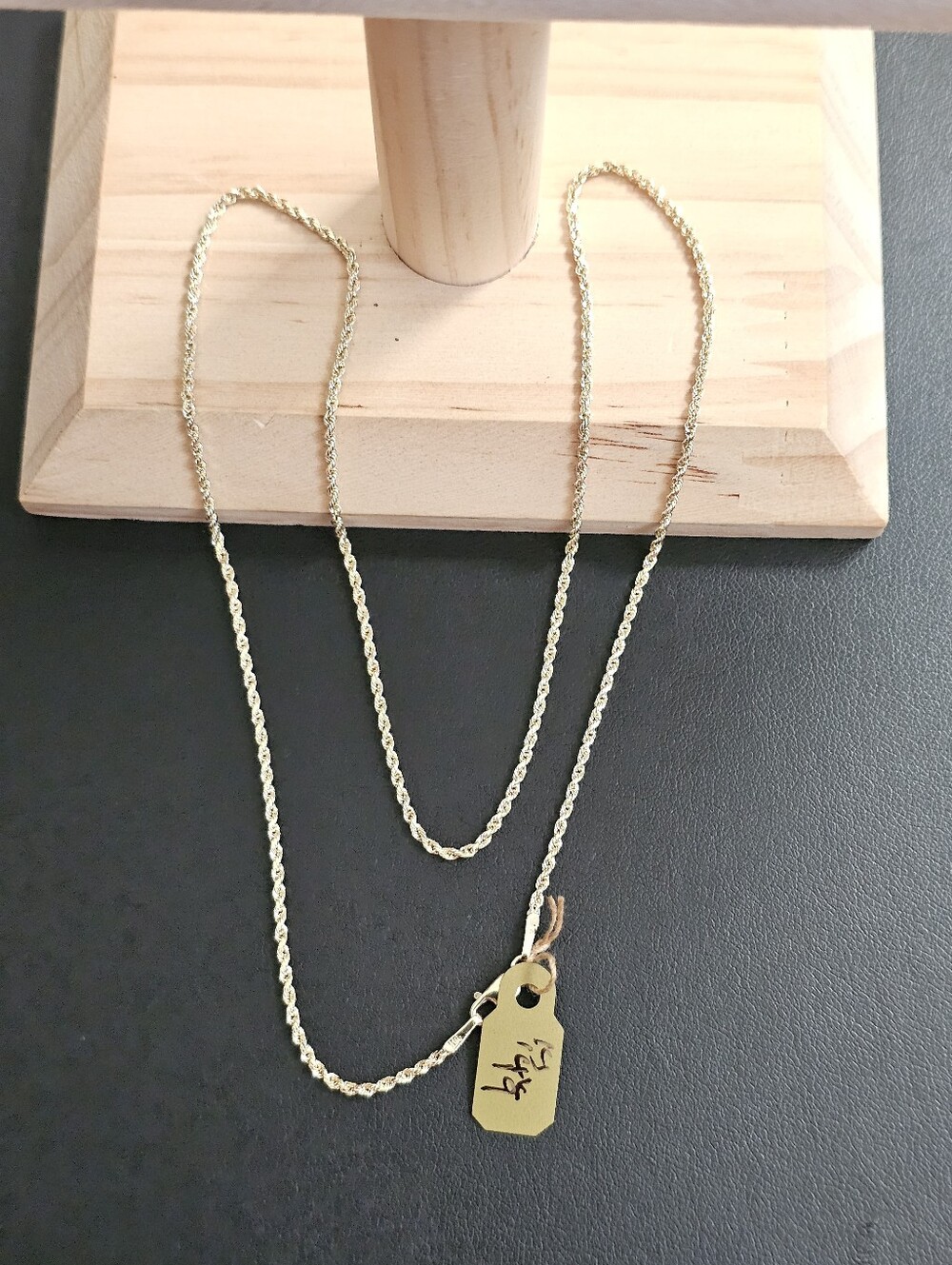 14k Gold Necklace 19 Inch